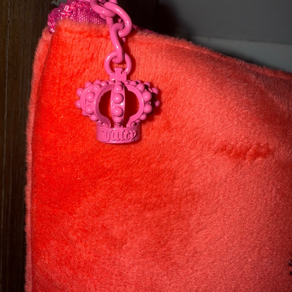 Juicy Couture cosmetic /accessory bag - Picture 3 of 7